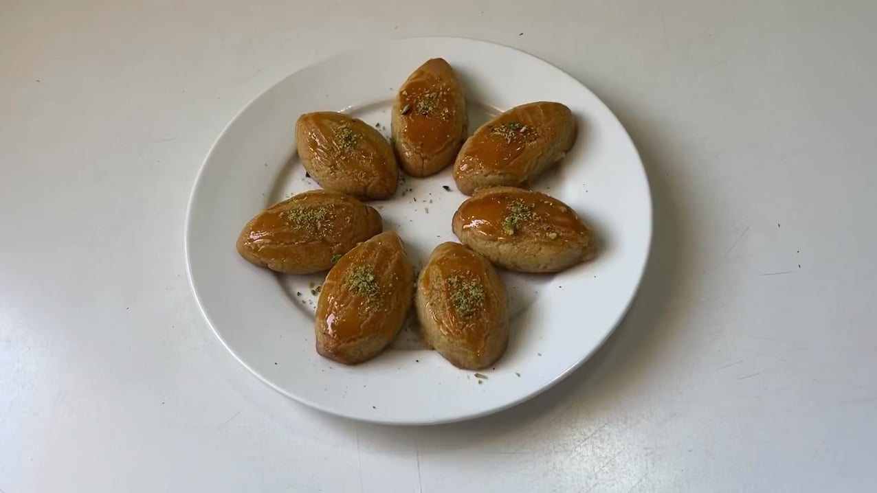رموش الست